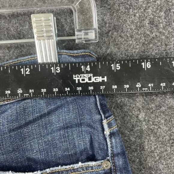 Black Orchid Boyfriend Shorts Women’s 24 Blue Dark Wash Raw Hem Mini Denim​ - Picture 5 of 9